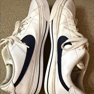 Nike Classic White and Navy Sneakers